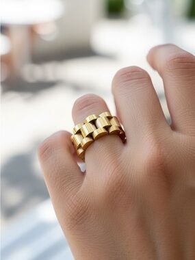18k Gold Plated Stainless Steel Chain Style Ring NWOT